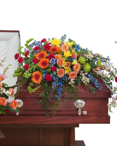 <p>The Treasured Memories trio includes a casket spray, standing easel spray and crescent urn arrangement.</p>